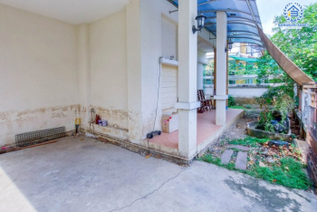 *****บ้านแฝดมือสองย่านนนทบุรี ม.เดอะไพรเวซี่ ไพร์มเพลส รัตนาธิเบศร์ เนื้อที่มากถึง 39 ตร.ว. ฟังก์ชัน 3 ห้องนอน 2 ห้องน้ำ 1 ที่จอดรถ บ้านร่มรื่น น่าอยู่ ทำเลดี เพียง 10 นาทีก็ถึงรถไฟฟ้าสายสีม่วง "สถานีบางพลู" ใกล้เซ็นทรัลเวสต์เกต และทางด่วน "กาญจนาภิเษก" ในราคาโดนใจ!...